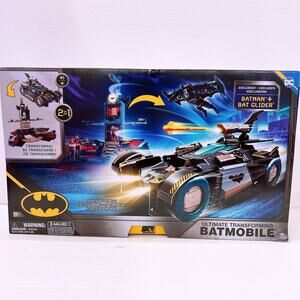 DC Comics Batman Ultimate Transforming Batmobile Exclusive Play set 2 In 1 New!